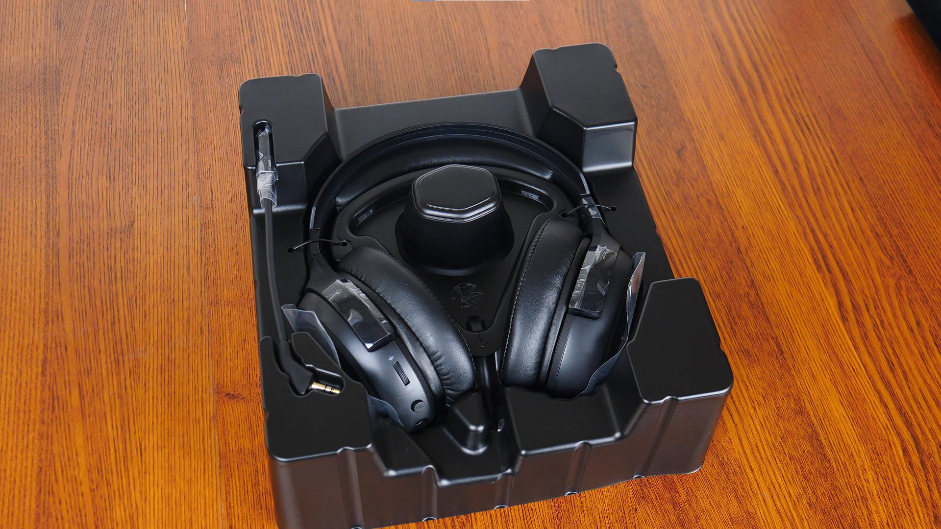 Review: Cooler Master MH670 Wireless Gaming Headset